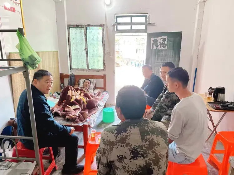 51bfc2f6e46b407d89927f588fa6cbb7