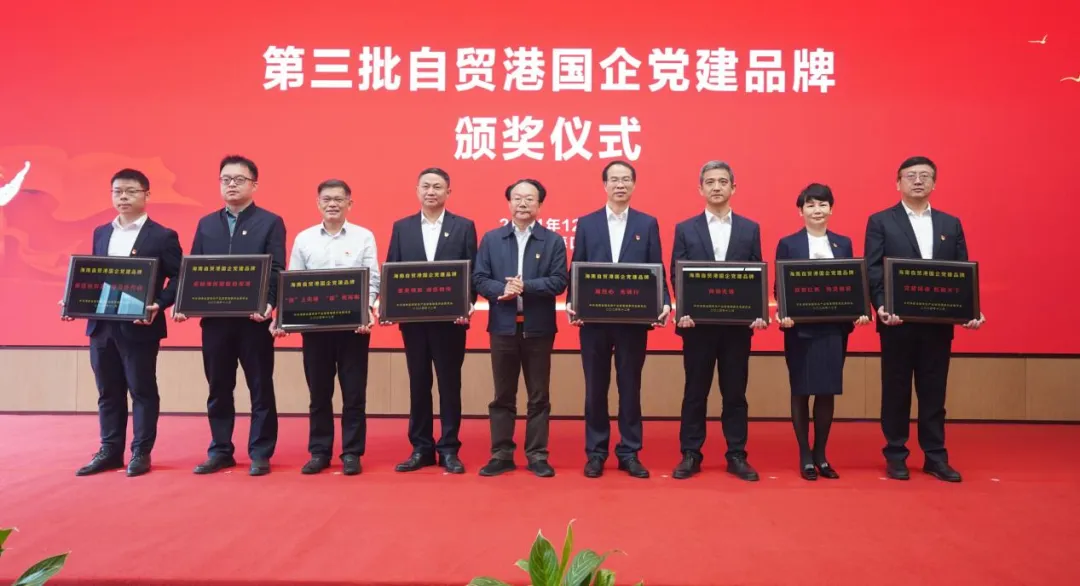 9e24c3befa0a47709d51834110f51c64