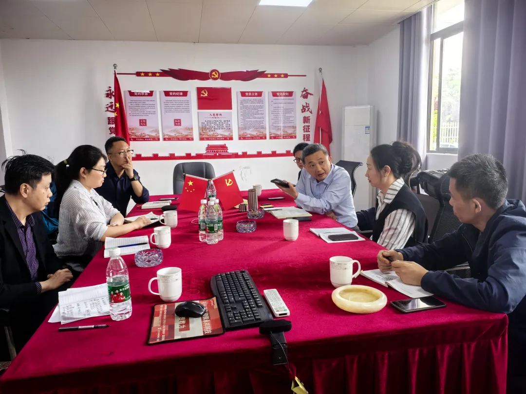 fadf98762a1f441da11bfddcf17c34e4